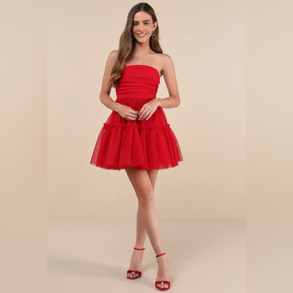 Lulu's Lovely Extravagance Red Tulle Strapless Mini Dress